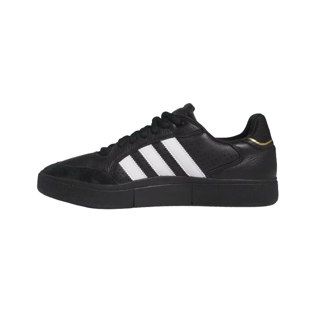 adidas SKATEBOARDING TYSHAWN LOW SHOES // CORE BLACK/CLOUD WHITE/GOLD METALLIC
