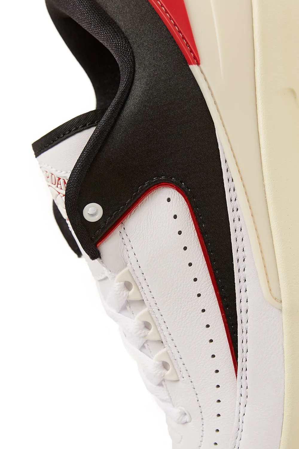 Air Jordan Womens 2 Retro Low 'White/University Red'