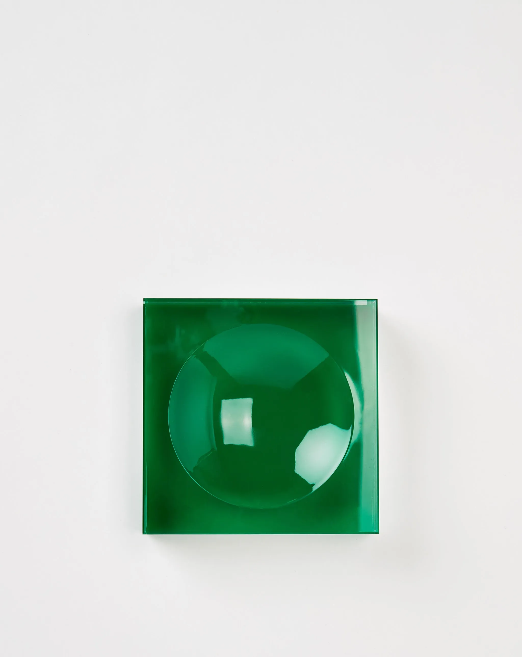 Contrast Candy Dish