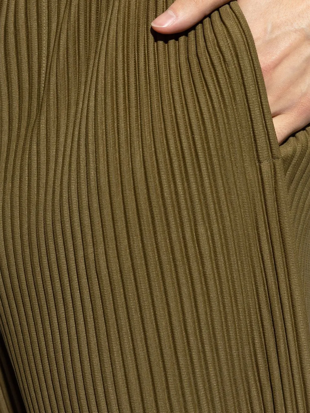 HOMME PLISSE ISSEY MIYAKE - Men Color Pleats Shorts