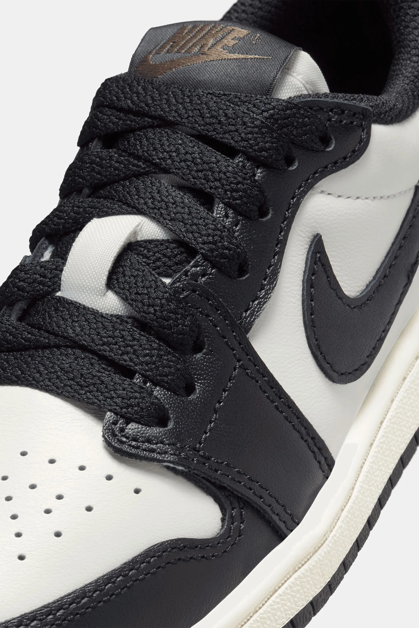 Jordan 1 Retro Low (PS) Mocha