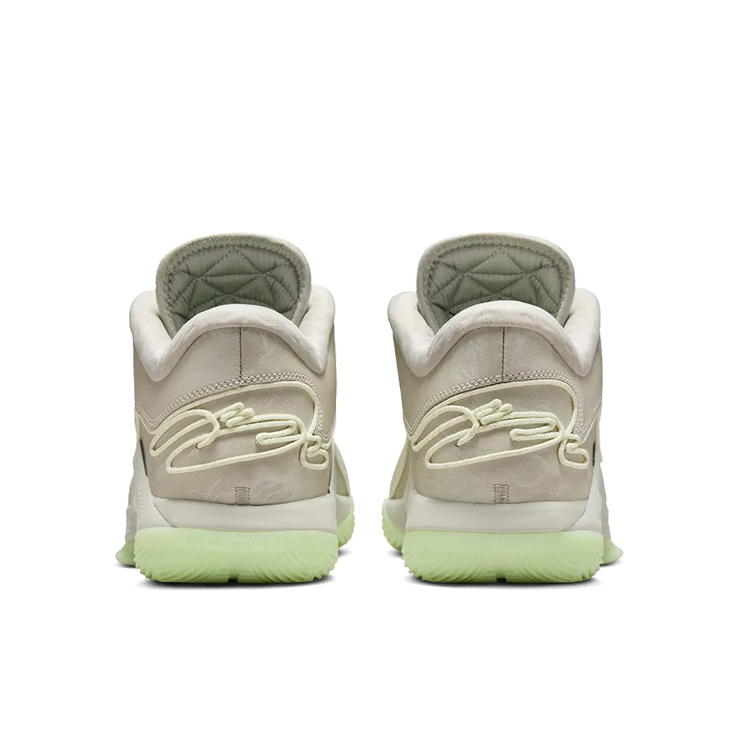 LEBRON XXII DUNKMAN