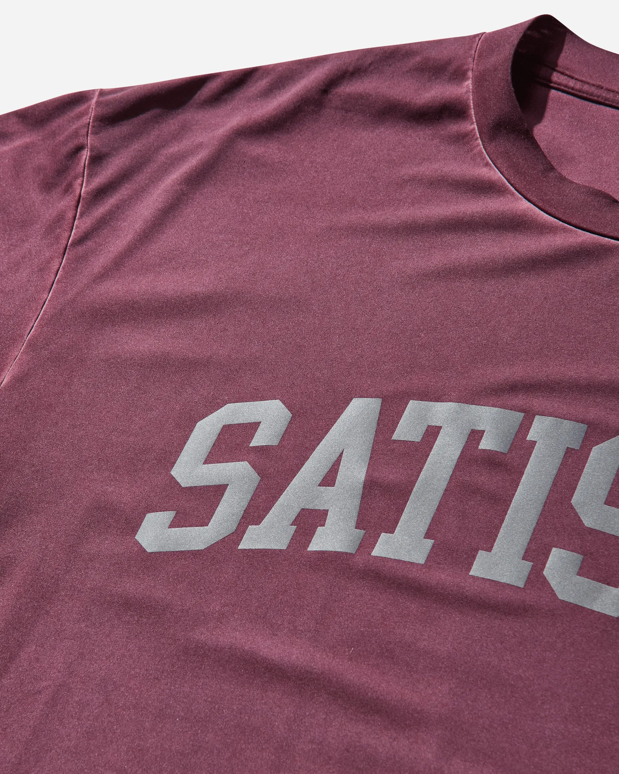 Men's AuraLite TShirt Burgundy Pigment