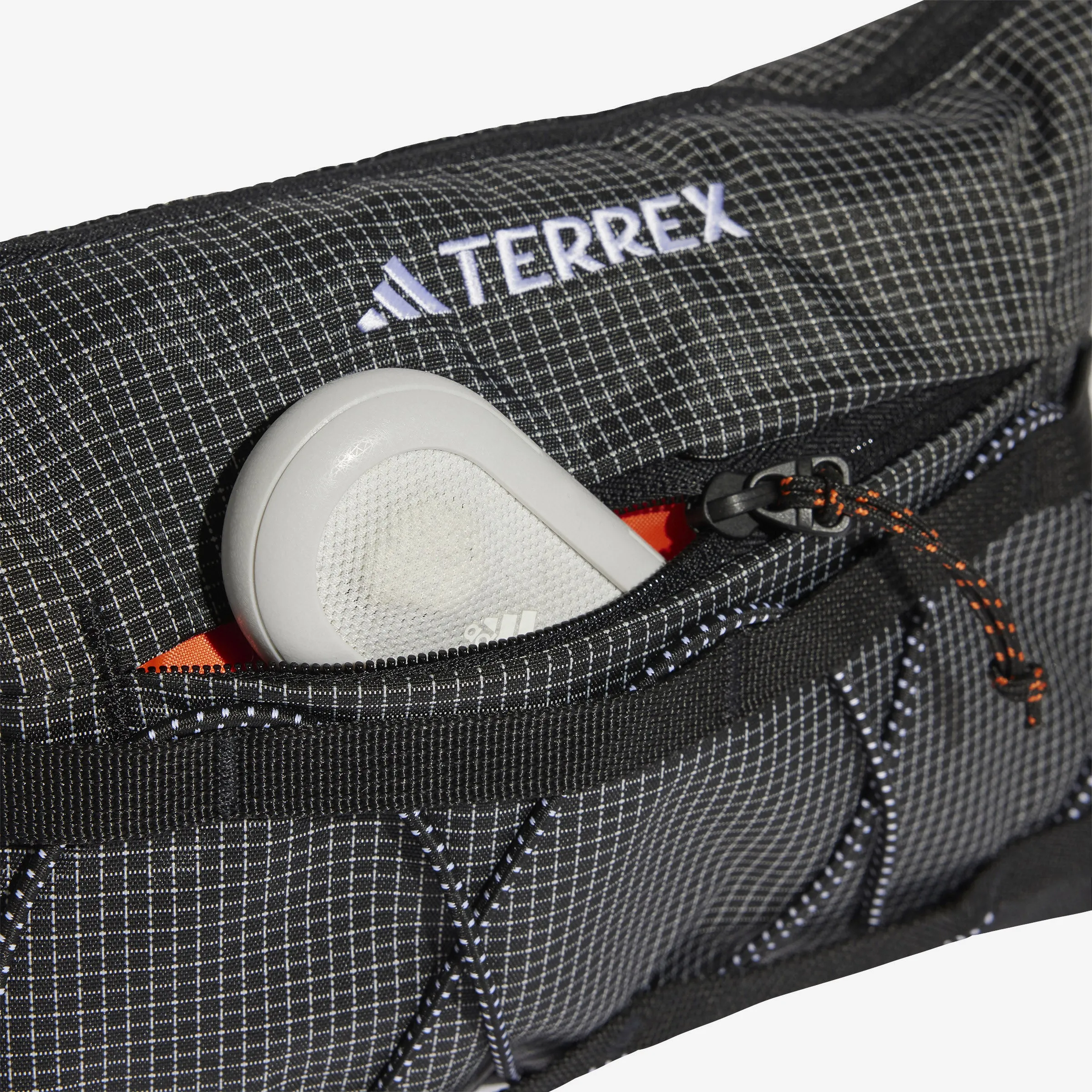 Terrex Multi Organizer